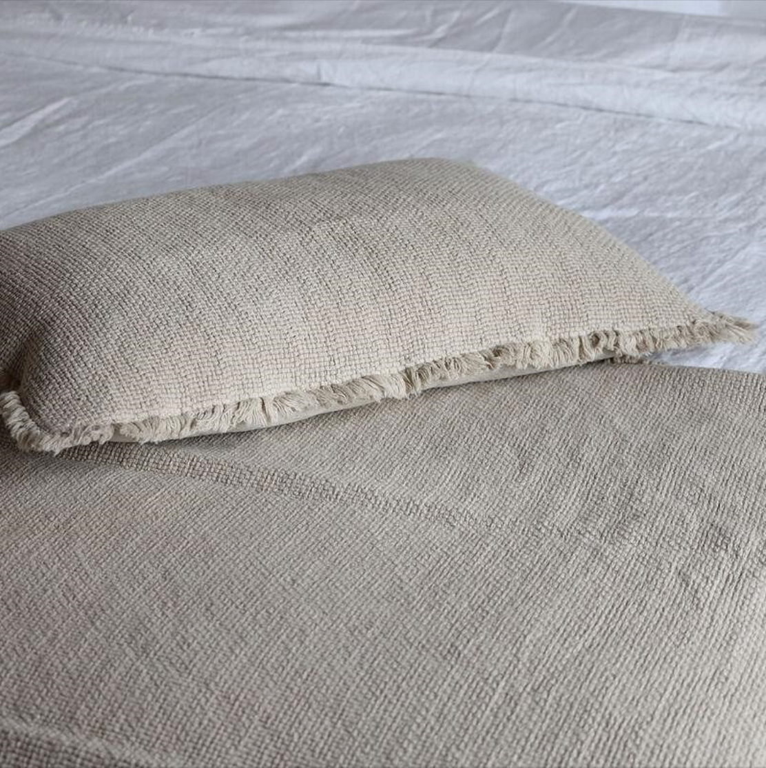Patara Pillow and Blanket Set