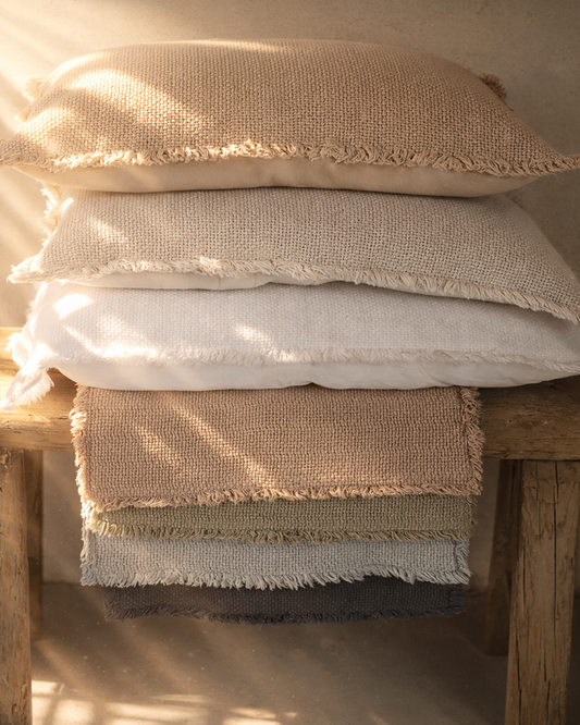 Patara Pillow and Blanket Set